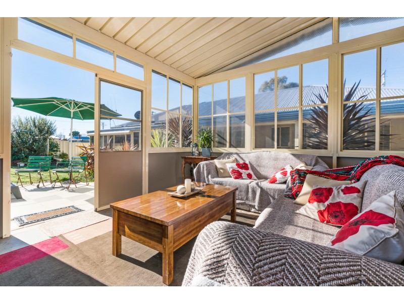 5 Grove Street, Spring Hill NSW 2800