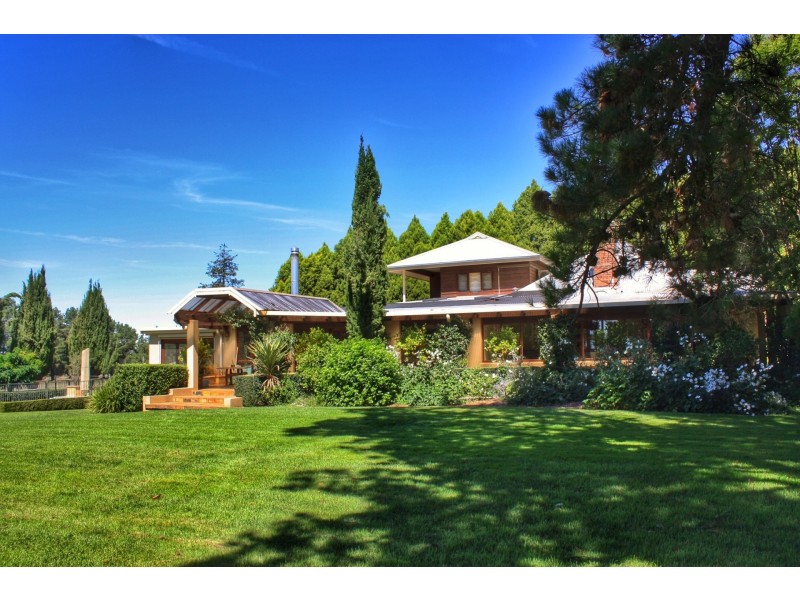 1162 Forest Road, Orange NSW 2800