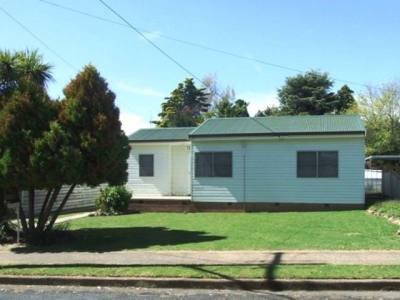 42 North Street, Orange NSW 2800
