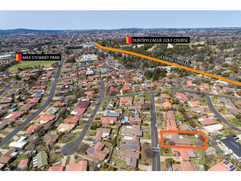 9 Ibis Crescent, Orange NSW 2800