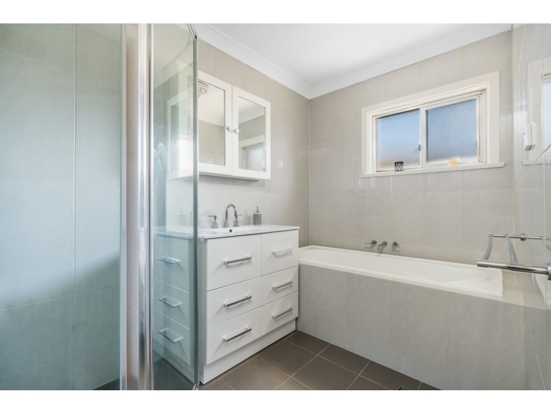 13 Carroll Street, Orange NSW 2800