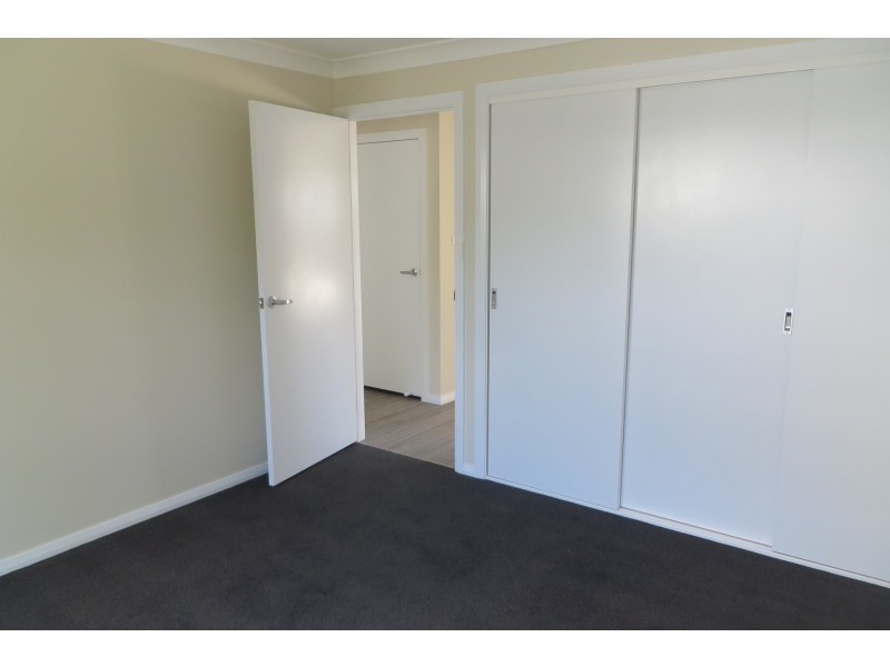 2/12 Wakeford Street, Orange NSW 2800