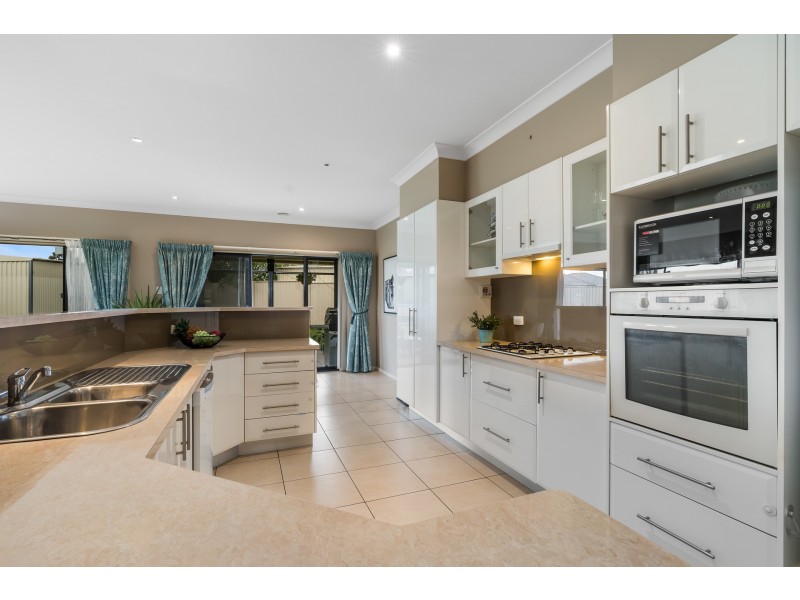 13 Speet Place, Orange NSW 2800