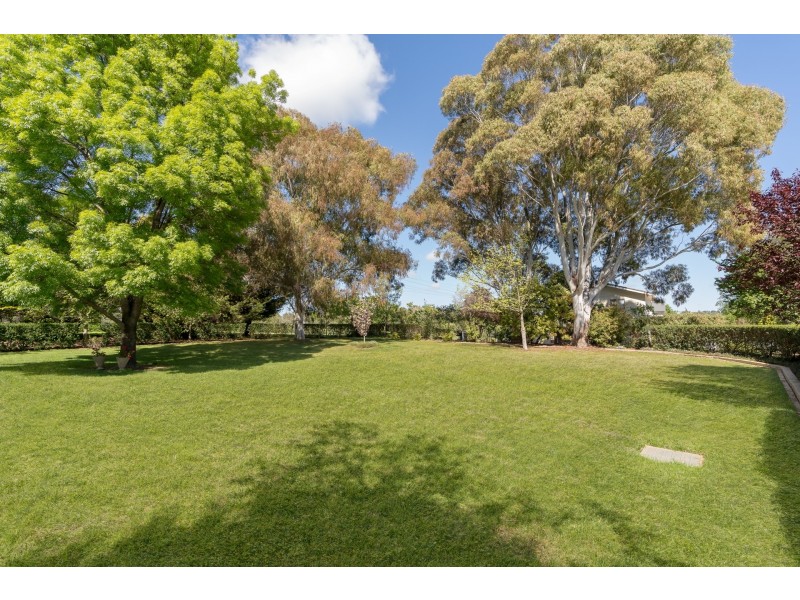 4 Mitchell Parade, Orange NSW 2800