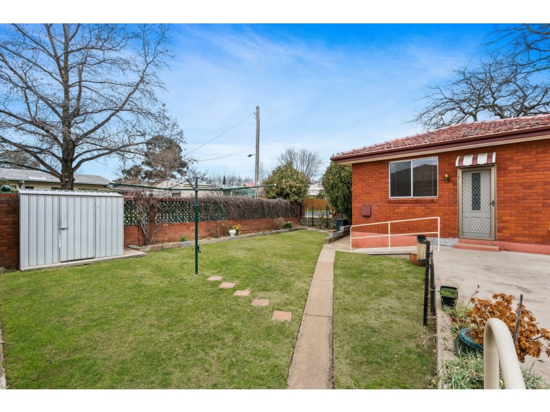 1 Cadogan Crescent, Orange NSW 2800