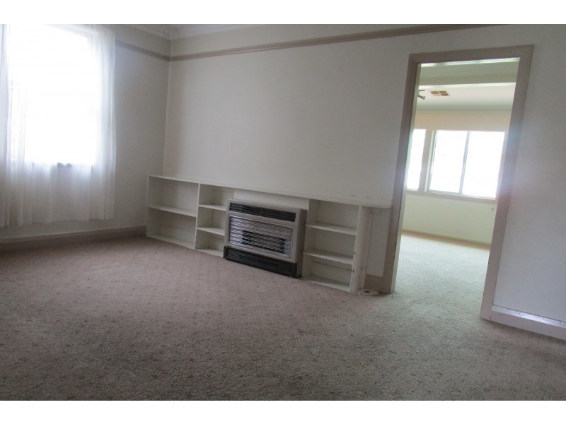 79 Sampson Street, Orange NSW 2800