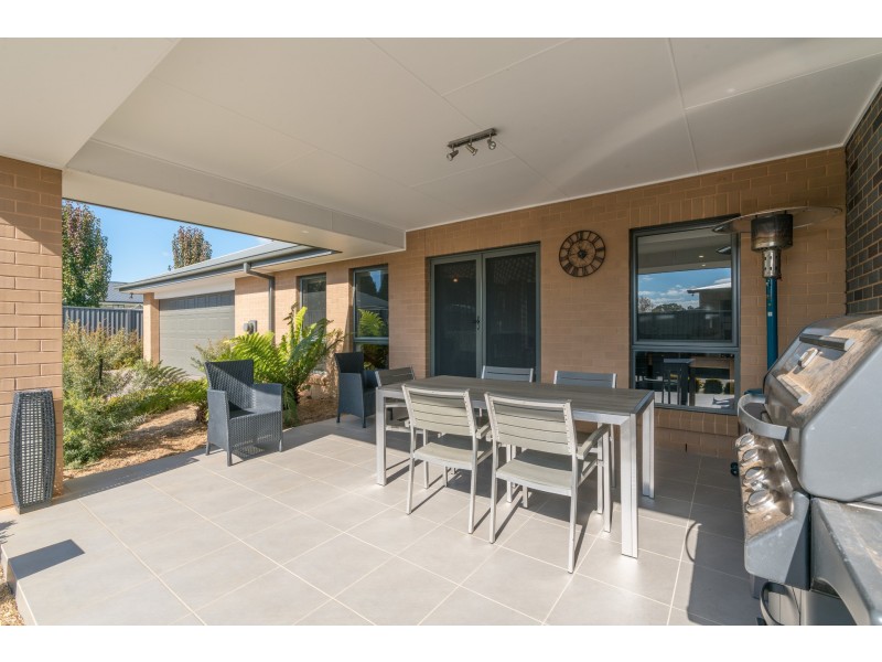 3 Bunya Close, Orange NSW 2800