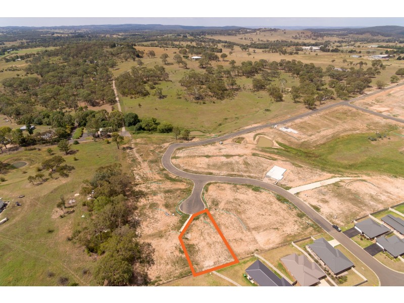 3 Queensbury Close, Orange NSW 2800