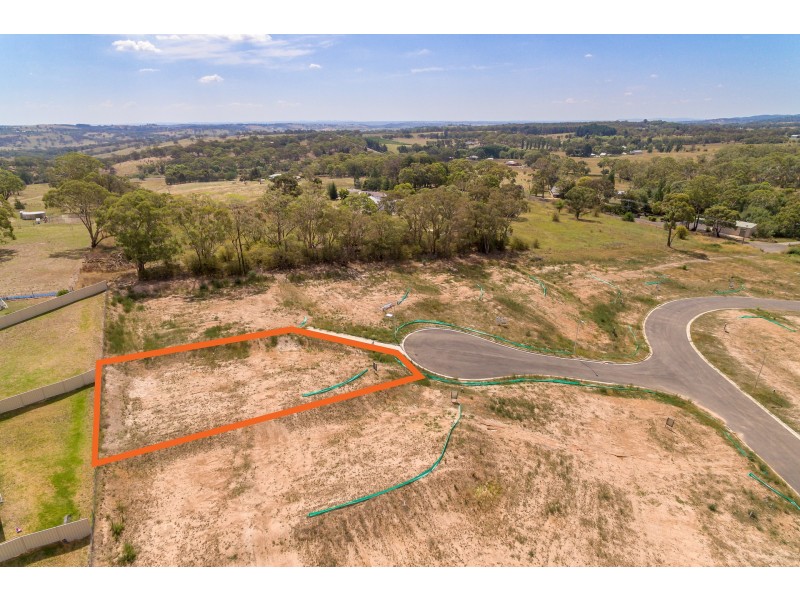3 Queensbury Close, Orange NSW 2800