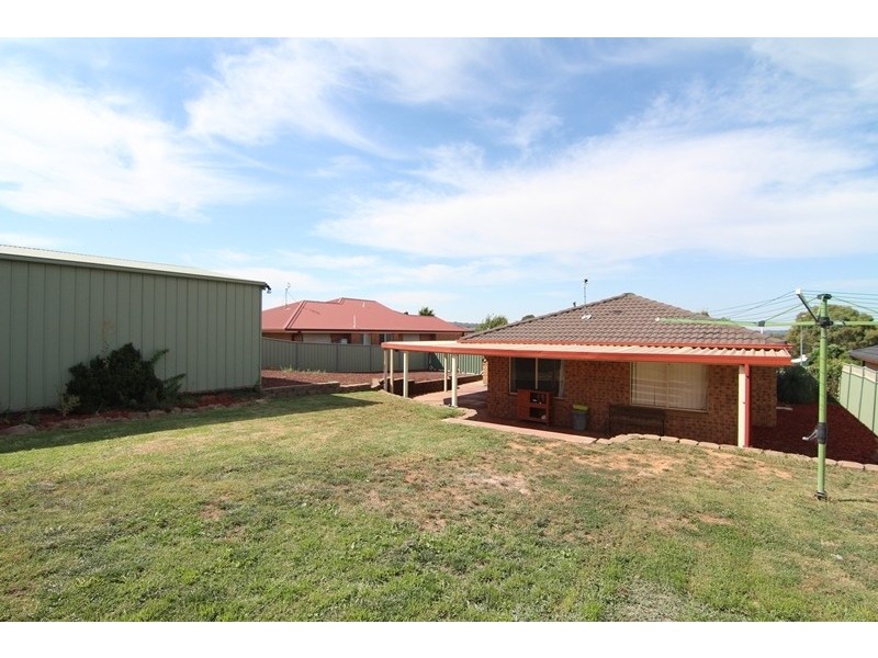 36 Quinlan Run, Orange NSW 2800
