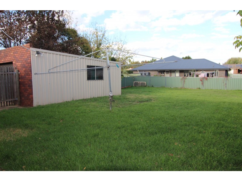 140 Sampson Street, Orange NSW 2800