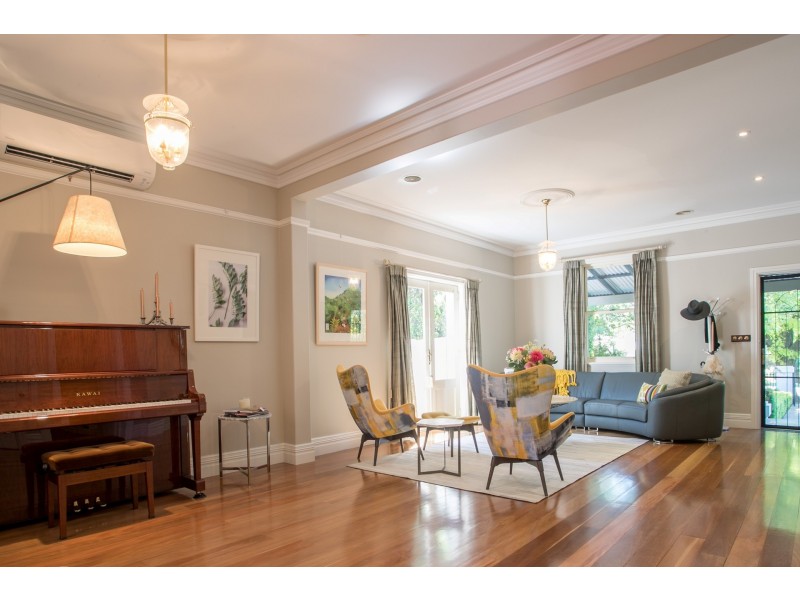 3 Clinton Street, Orange NSW 2800