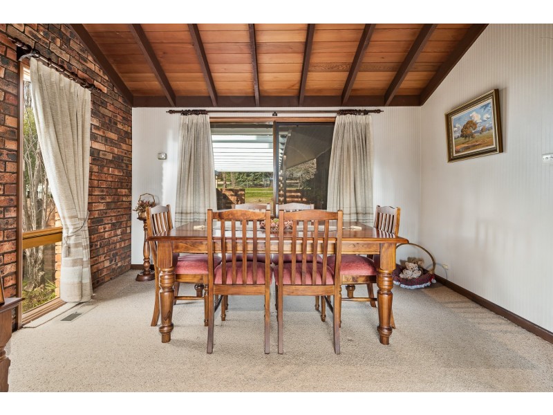 12 Yarawini Drive, Orange NSW 2800