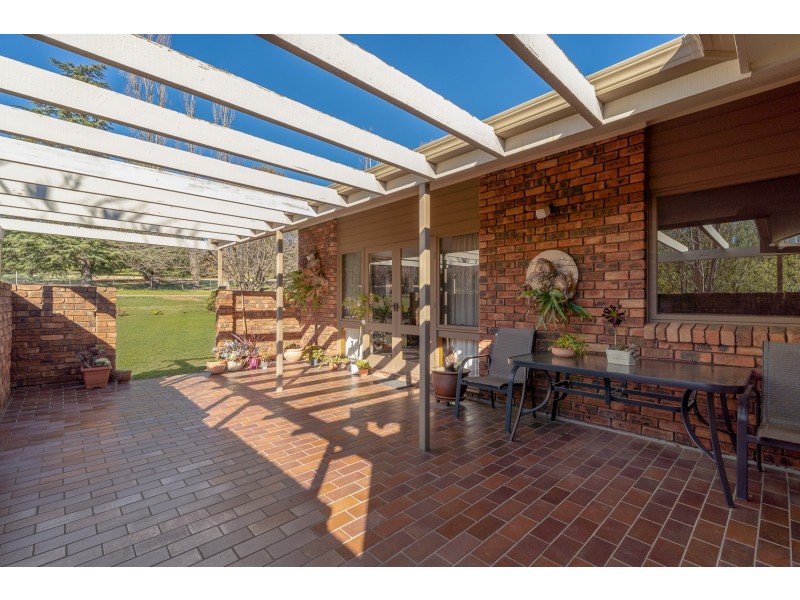 12 Yarawini Drive, Orange NSW 2800