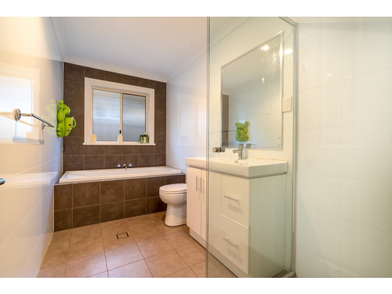 12 Elliott Street, Millthorpe NSW 2798