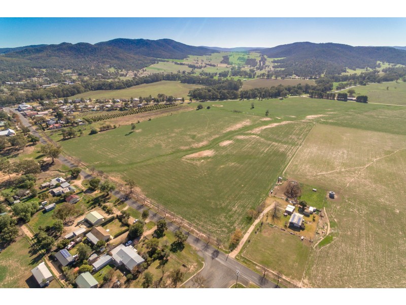 34 Grevillea Avenue, Eugowra NSW 2806