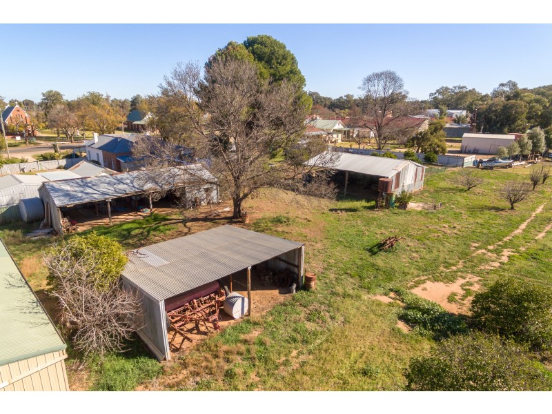 34 Grevillea Avenue, Eugowra NSW 2806