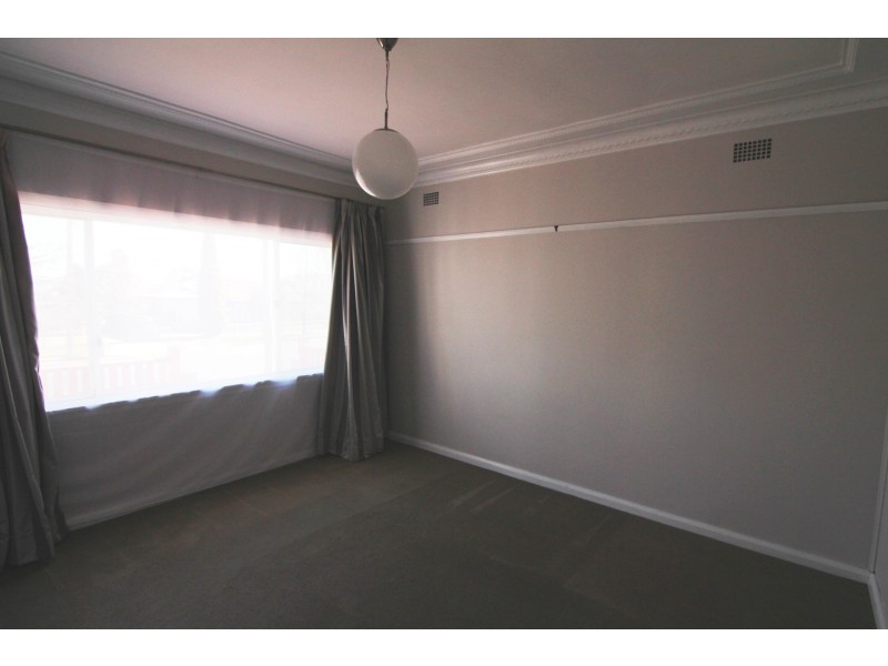 2 Nathan Street, Orange NSW 2800