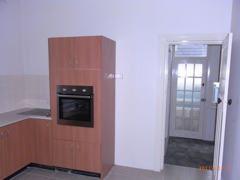 2 Clinton Street, Orange NSW 2800