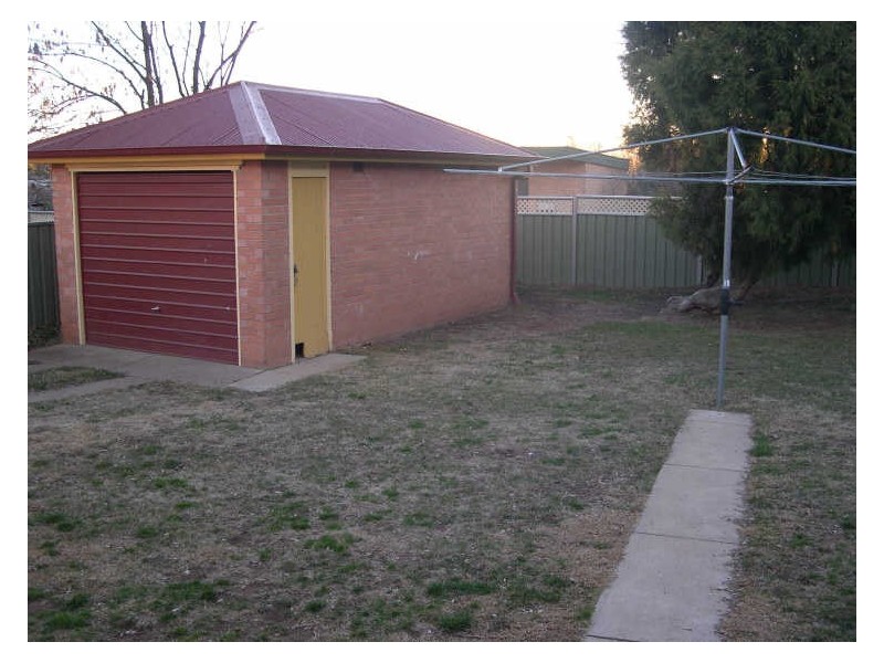 5 Cox Avenue, Orange NSW 2800
