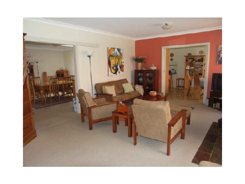 10 Aminya Place, Orange NSW 2800