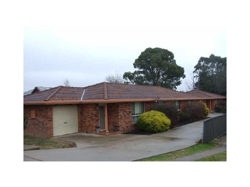 Units 1 – 3,/11 Park Street, Orange NSW 2800