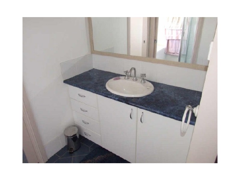 36 Roselawn Drive, Orange NSW 2800