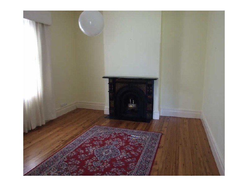 31 Byng Street, Orange NSW 2800