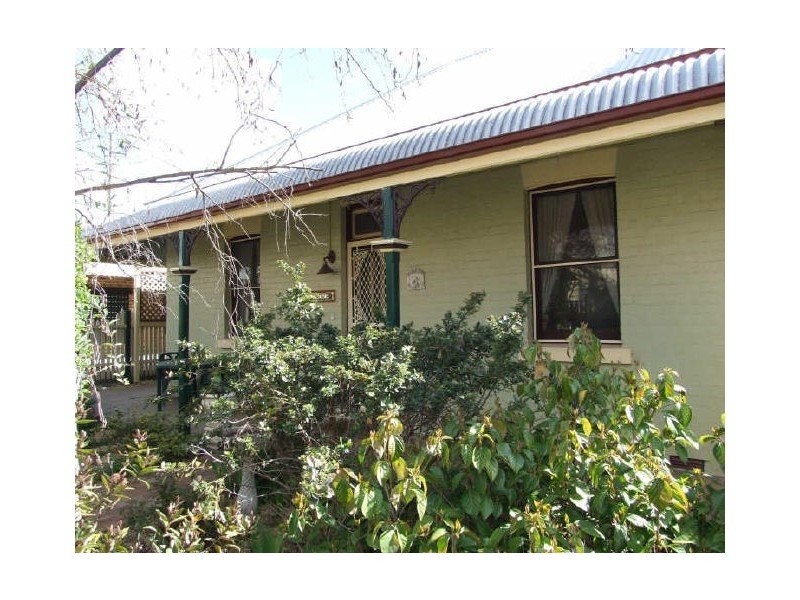 393 Summer Street, Orange NSW 2800