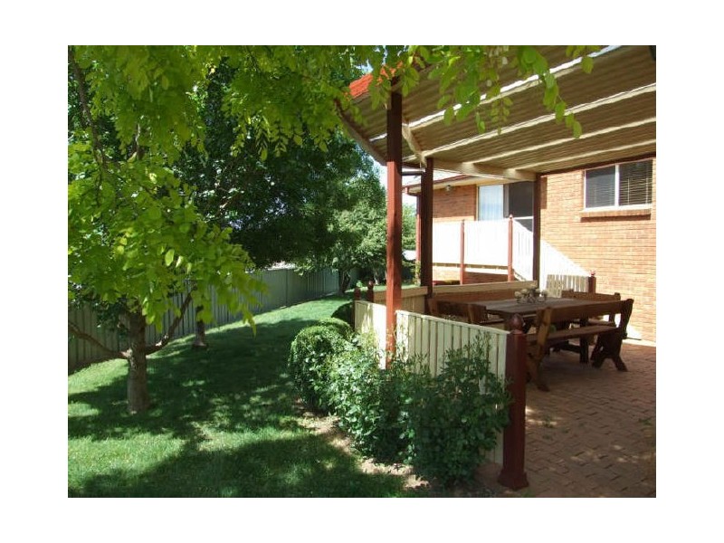 6 Amana Circuit, Orange NSW 2800