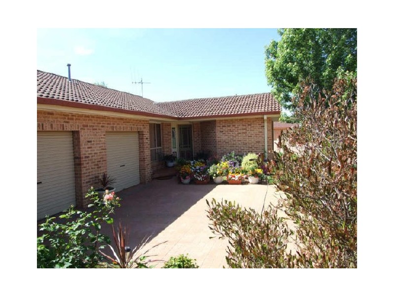 4/64 Casey Street, Orange NSW 2800