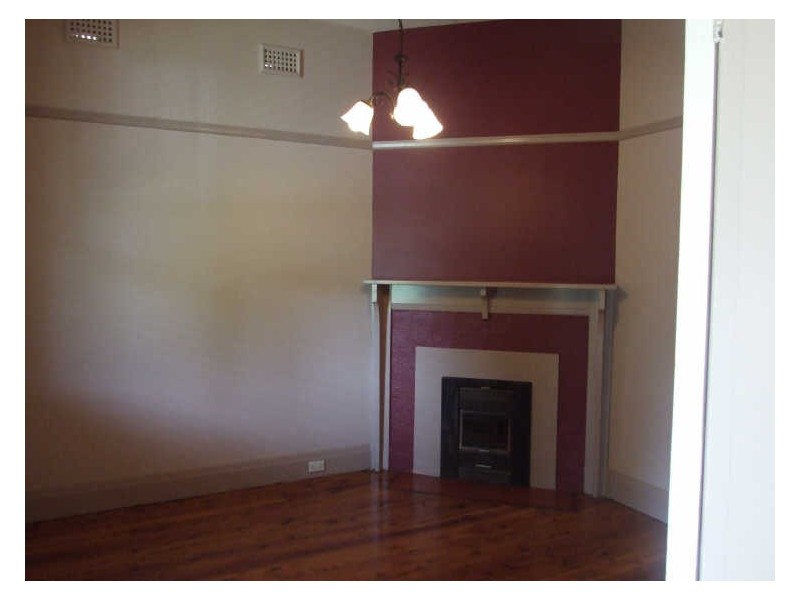 310 Lords Place, Orange NSW 2800