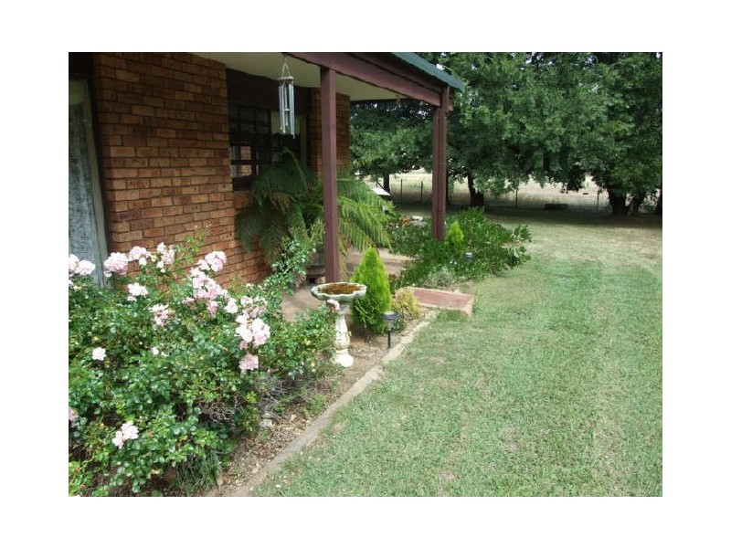 3 Trooper Place, Clifton Grove, Orange NSW 2800