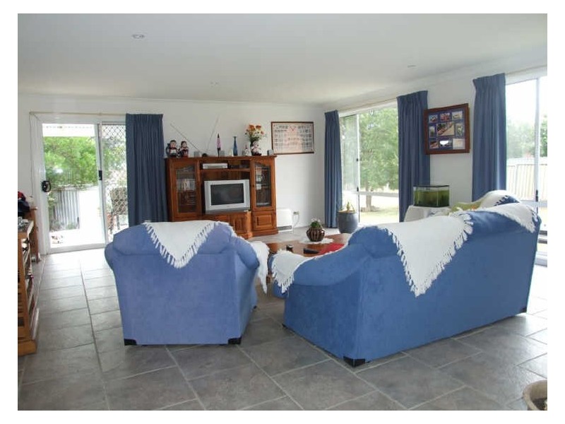 13 Rawle Avenue, Orange NSW 2800