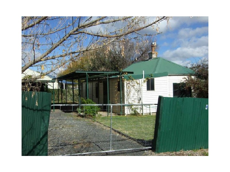 8 Stabback Street, Millthorpe NSW 2798