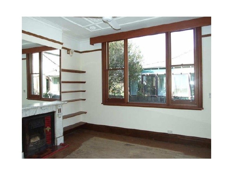 87 Sale Street, Orange NSW 2800