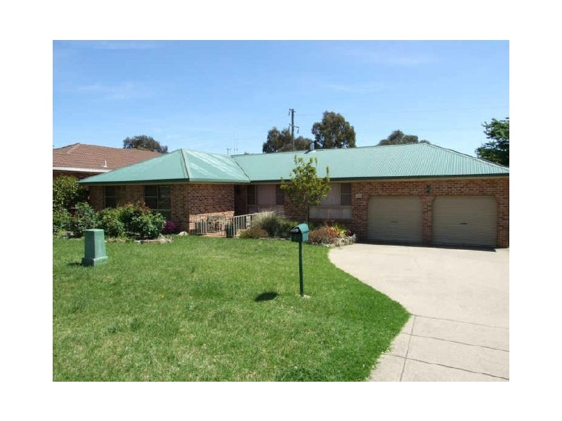 34 Bill Marshall Drive, Orange NSW 2800