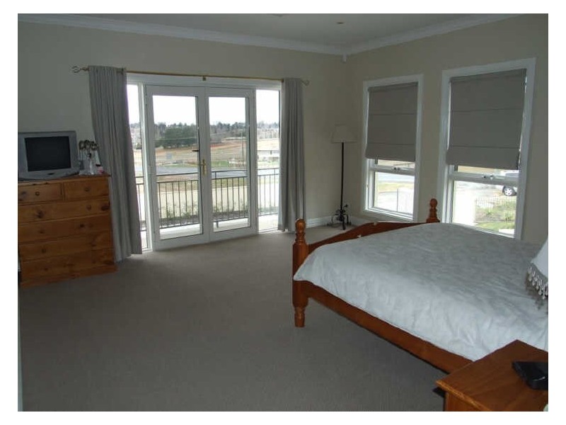 412 The Escort Way, Orange NSW 2800