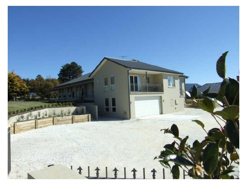 412 The Escort Way, Orange NSW 2800