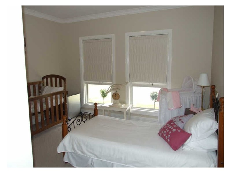 412 The Escort Way, Orange NSW 2800