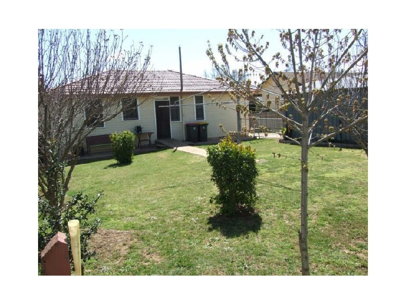 24 Leura Road, Orange NSW 2800