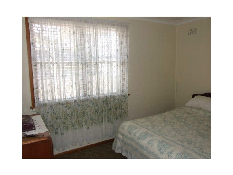 24 Leura Road, Orange NSW 2800