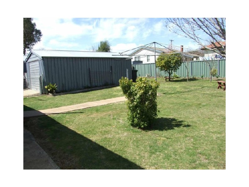 24 Leura Road, Orange NSW 2800