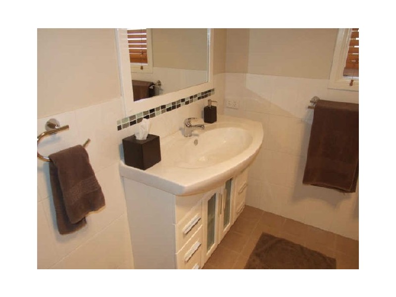 1 Rutherford Place, Orange NSW 2800