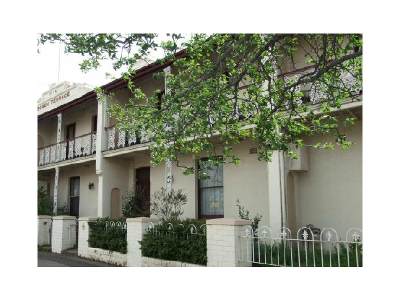 17 Bathurst Road, Orange NSW 2800