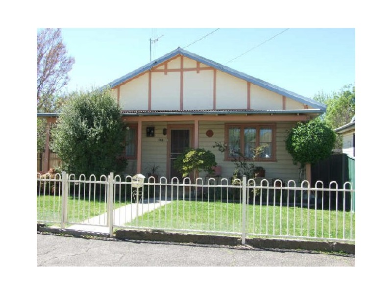 184 McLachlan Street, Orange NSW 2800