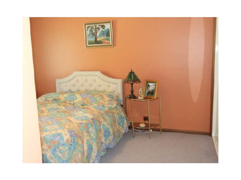 2 McCarthy Place, Orange NSW 2800