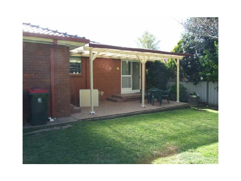 2 McCarthy Place, Orange NSW 2800