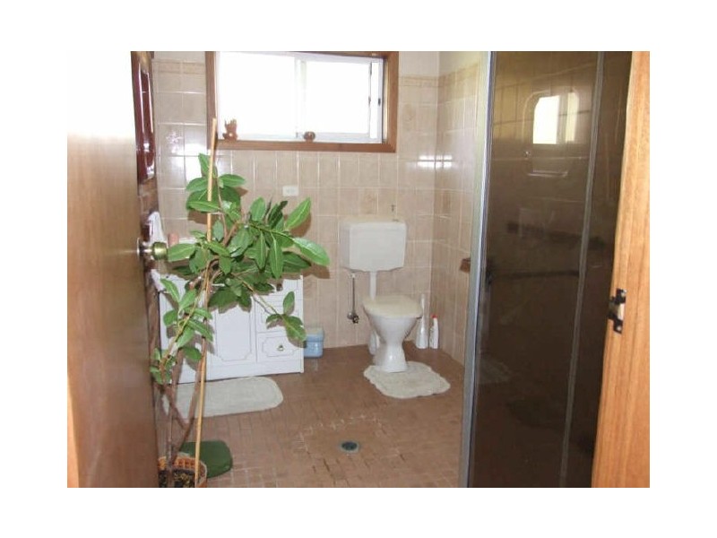 2 McCarthy Place, Orange NSW 2800