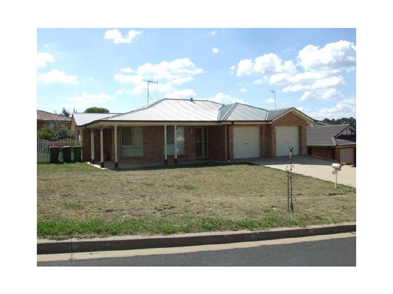 1 Gersbach Place, Orange NSW 2800